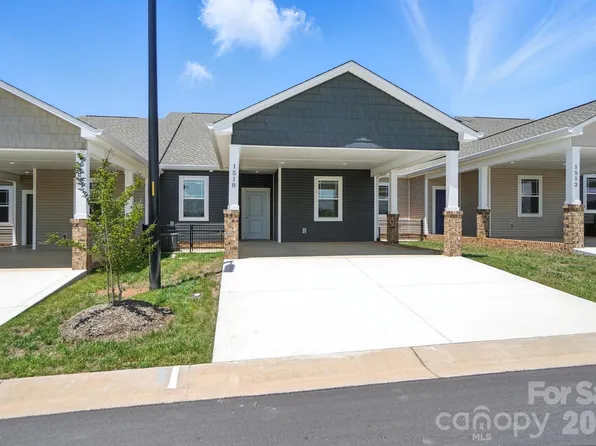 1518 29th St SE, Hickory, NC 28602