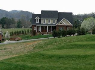 157 Golf Ridge Dr, Kingsport, TN 37664