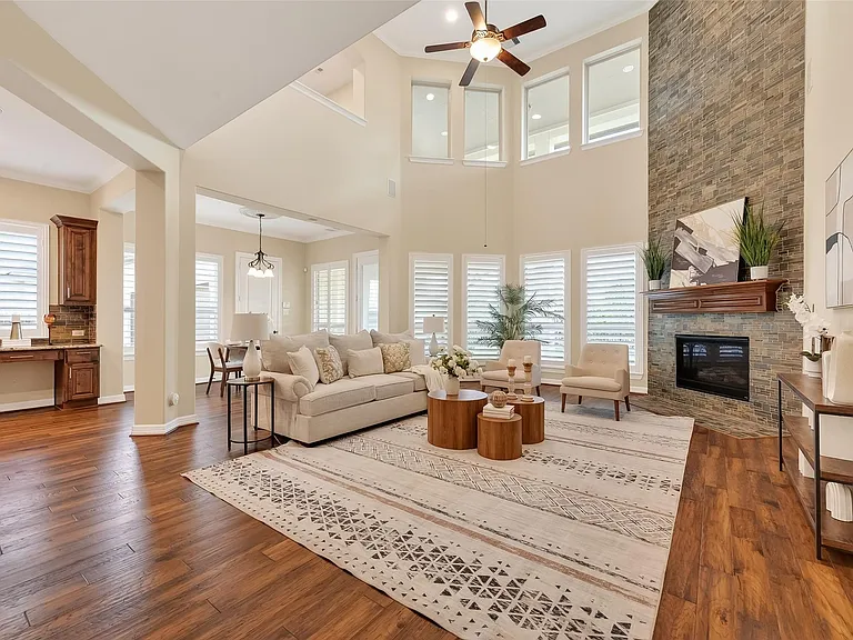28423 Tall Juniper Hill Dr — Photo 10