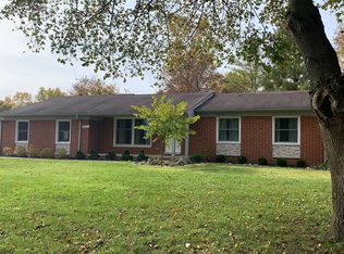 6443 Norton Dr, Troy, MI 48085