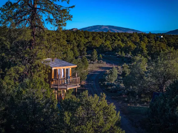 38117 Hwy 285, Tres Piedras, NM 87577