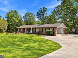 155 Valley Rd, Toccoa, GA 30577
