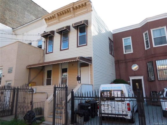 4th image of this home