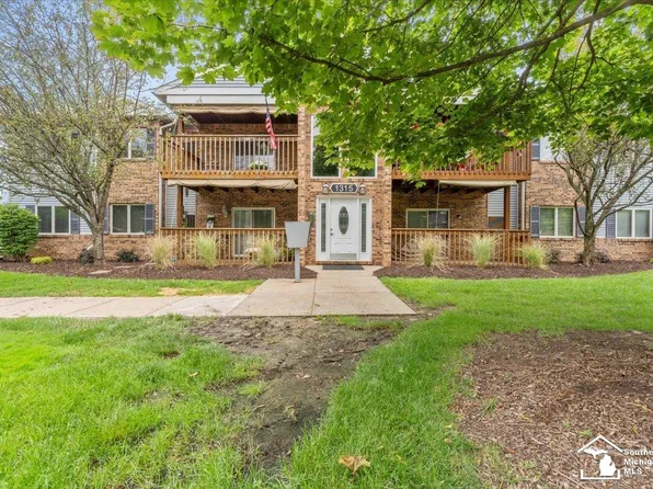 1315 Harbour Dr APT 3, Trenton, MI 48183