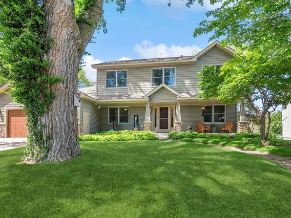 5891 Hamline Ave N, Shoreview, MN 55126