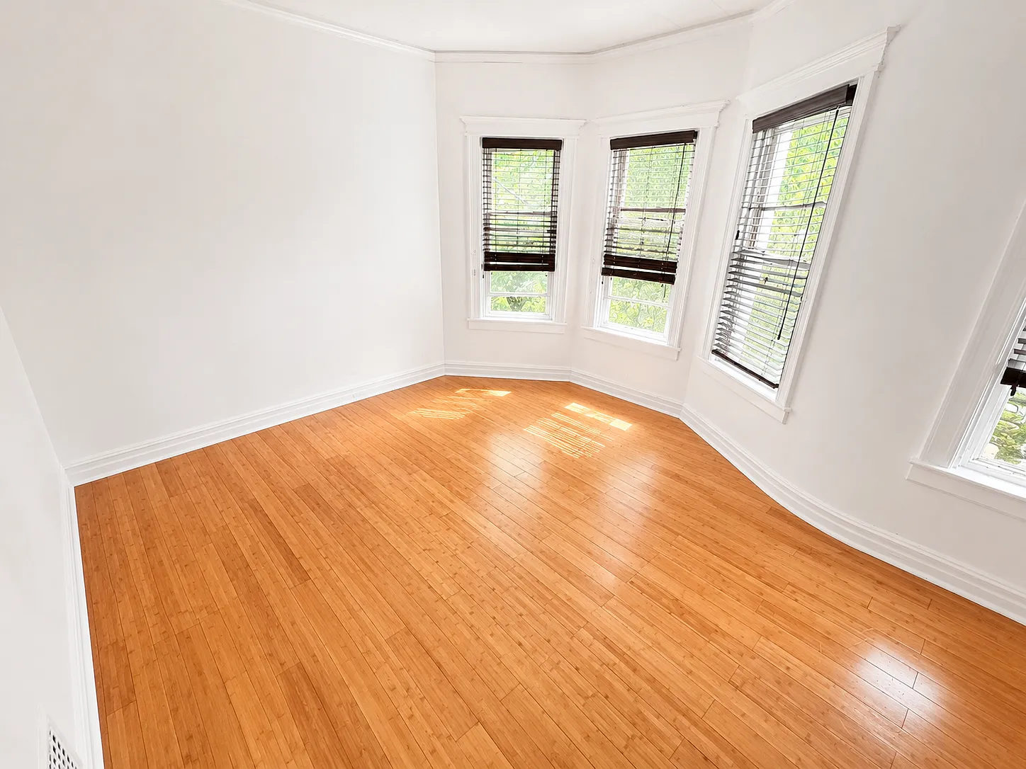 2 bed, $2,600 — Photo 3