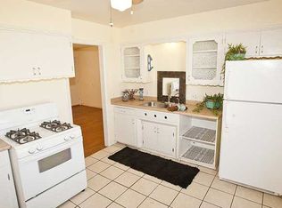633 North Broadway, Edmond, OK 73034