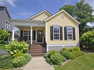 228 S Notre Dame Ave, South Bend, IN 46617