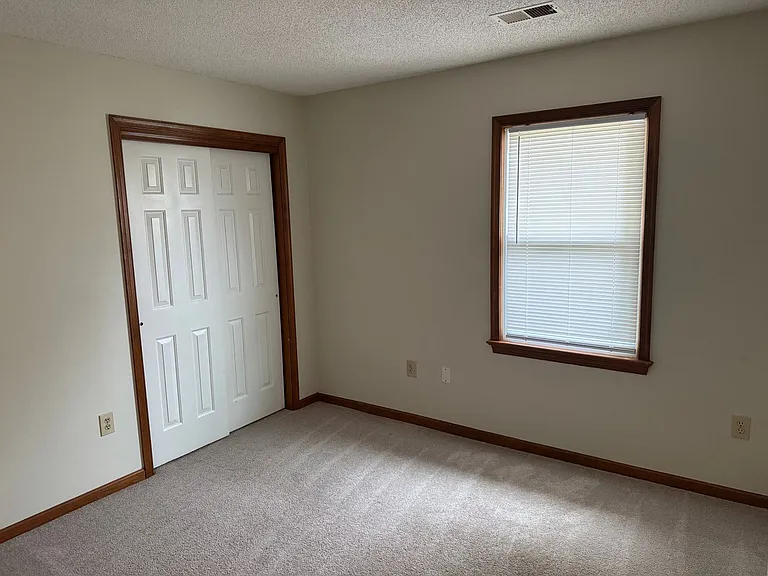 3069 Barberry Ln — Photo 15