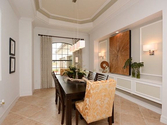 Cambridge formal dining room