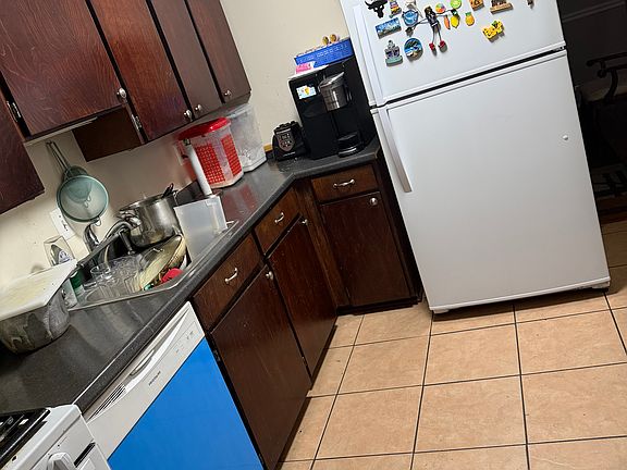 3rd image of 19425 Brassie Pl APT 302