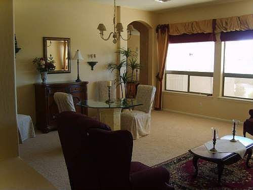 living rm/dining rm areas