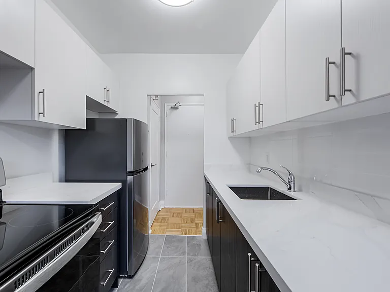 130 Jameson Ave — Photo 22