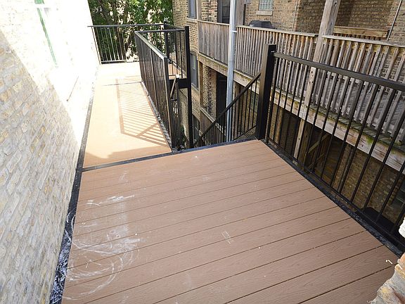 3rd image of 850 W Newport Ave #3F