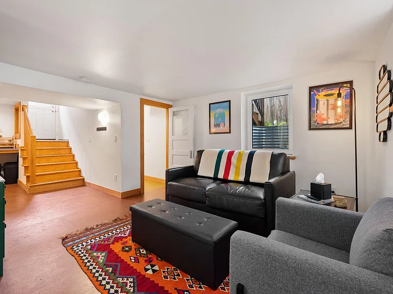 630 NE Killingsworth Ct #B — Photo 7