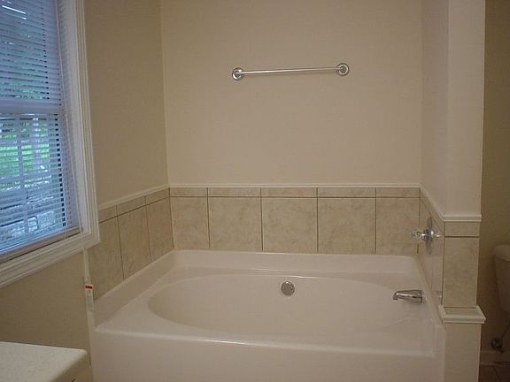 Garden tub in Master Bath