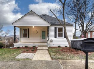 373 Pine Hill Rd, Elizabethton, TN 37643