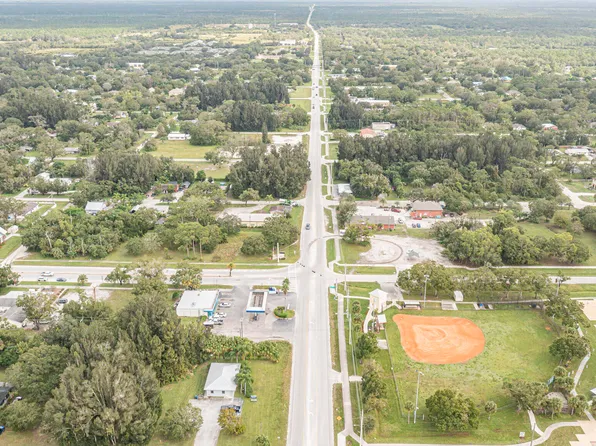 (undisclosed Address), Fellsmere, FL 32948