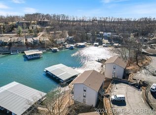 24 Hawk Harbor Ln #2B, Lake Ozark, MO 65049
