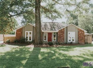 7537 Debit Dr, Baton Rouge, LA 70817