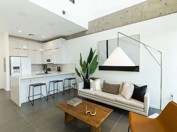 The Lofts on 7th