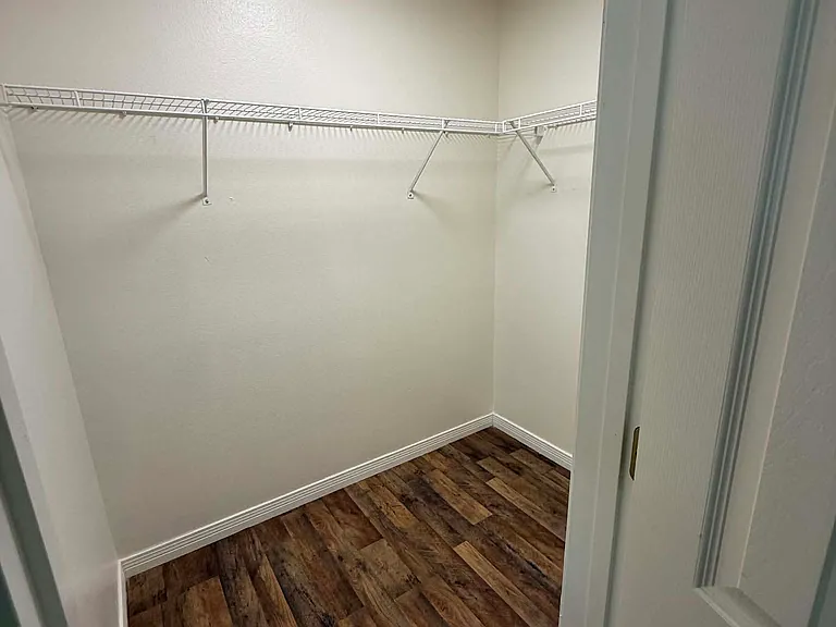 5553 Berryhill Rd — Photo 2