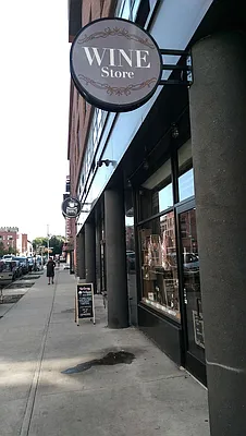 Rented by Manhattan Management LLC | media 56