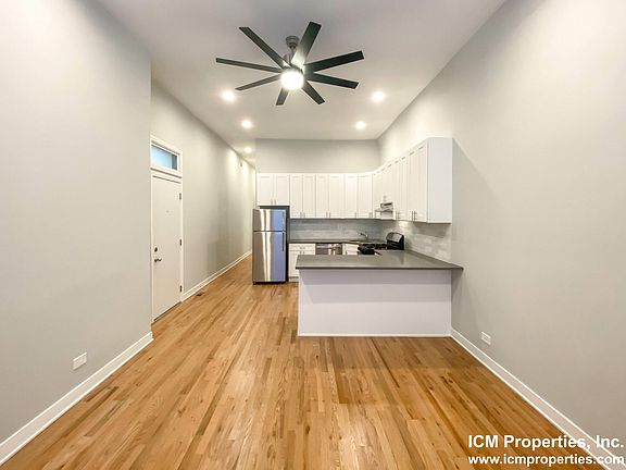 2nd image of 2450 N Southport Ave APT 102