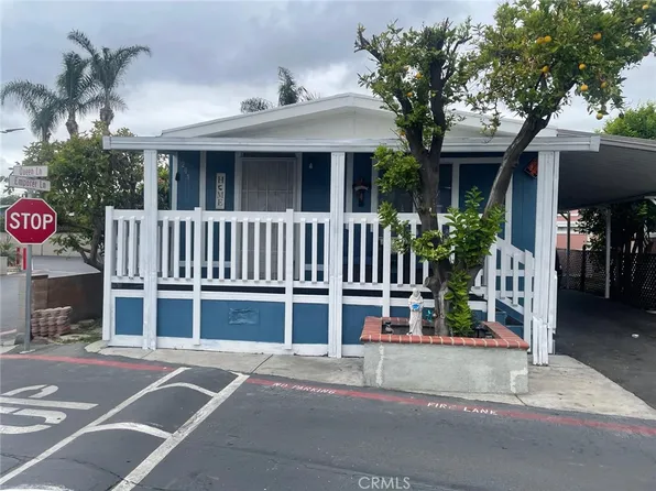 201 Queen Ln #108, Santa Ana, CA 92704