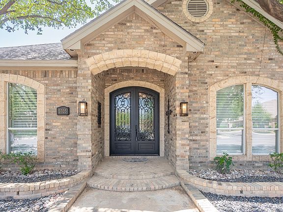 3rd image of 5705 Fenway Dr