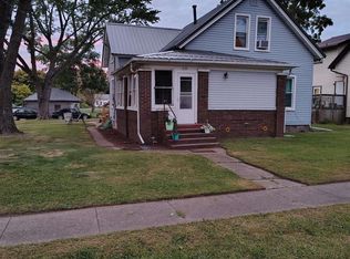 219 Pond St, Muscatine, IA 52761