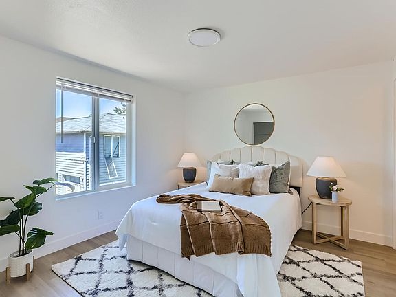 5th image of 524 Terrace St APT 6