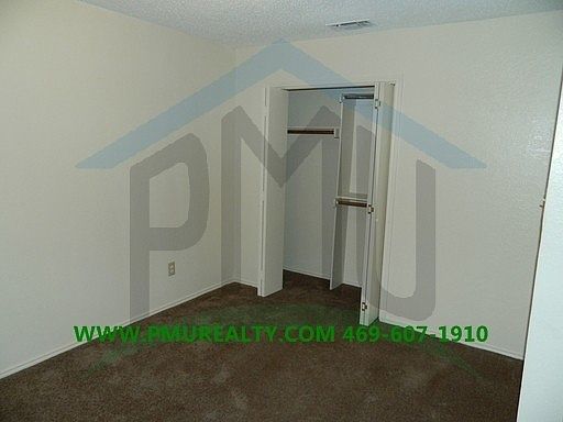 2nd image of 34 Shady Valley Ct