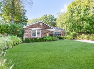 17 Bay Ave, Sag Harbor, NY 11963