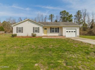 110 Ellen Ct, Jacksonville, NC 28540