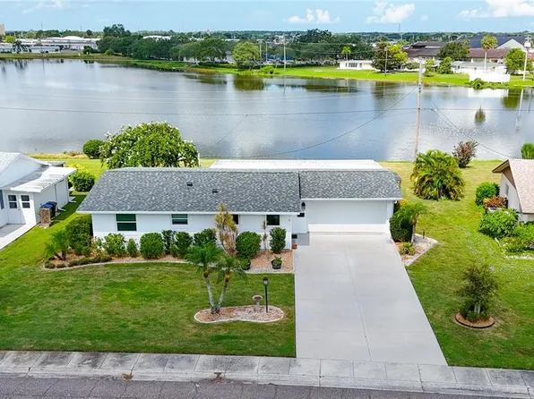 1012 Augusta Dr, Sun City Center, FL 33573