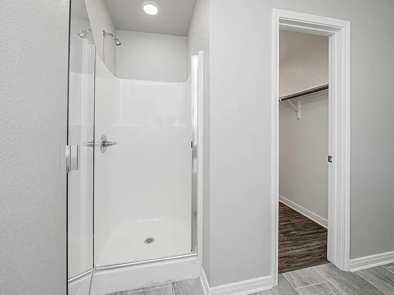 8227 Blue Field Dr — Photo 27