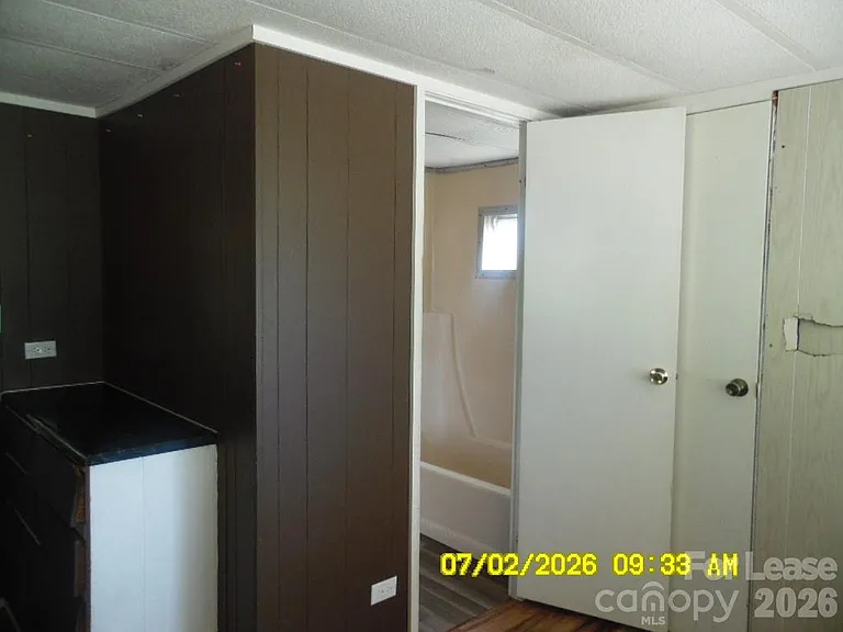 215 Rustic Rd — Photo 14