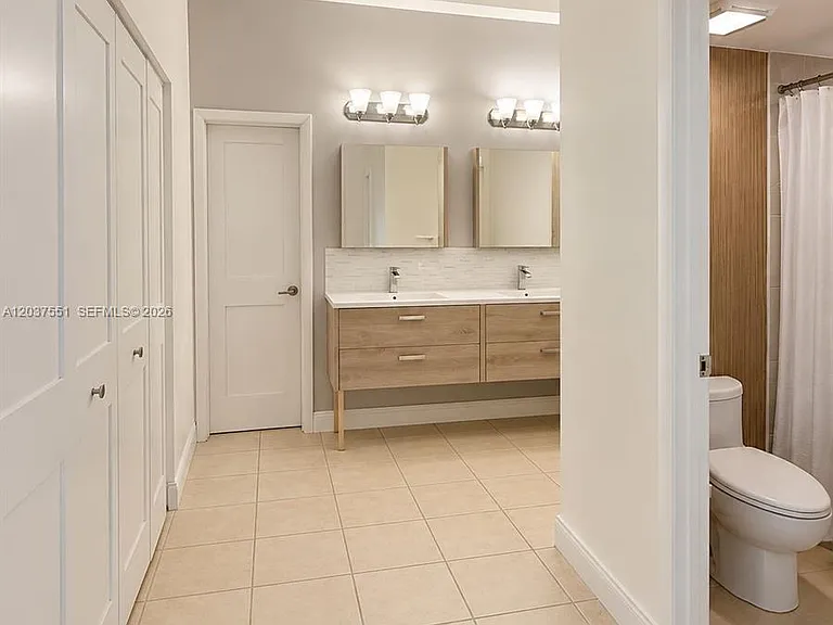 7968 SW 105th Pl — Photo 17