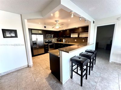 400 Diplomat Pkwy APT 602, Hallandale, FL, 33009
