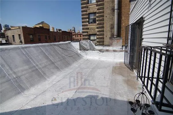 Rented by City Stop Realty | media 24