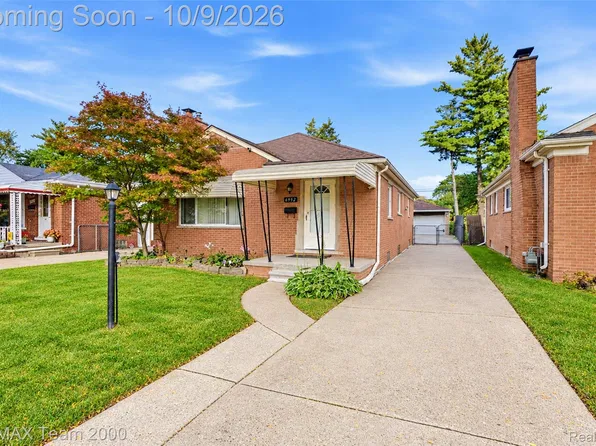6952 Colonial St, Dearborn Heights, MI 48127
