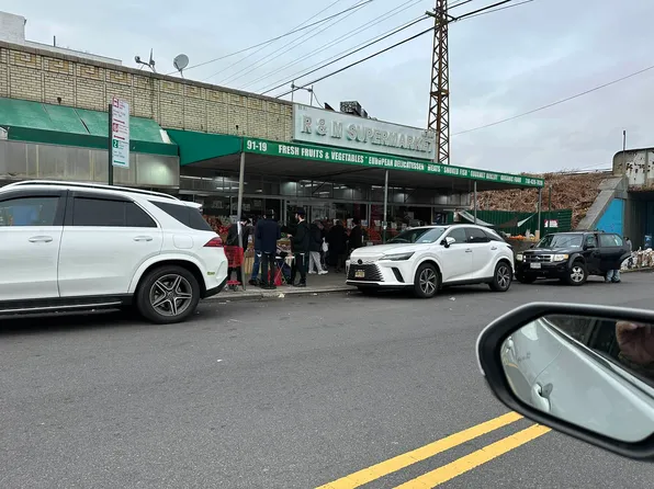 64-47 Austin Street image 3 of 21