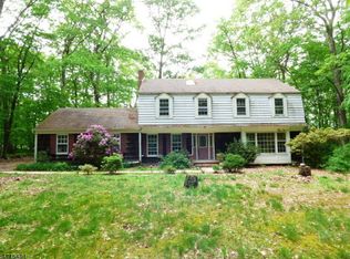 50 E Springtown Rd, Long Valley, NJ 07853