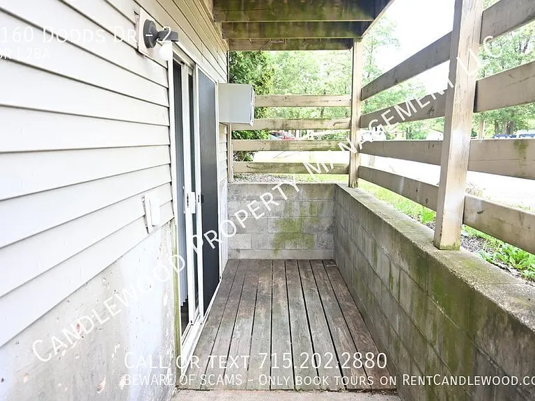 1160 Dodds Dr #2 — Photo 4