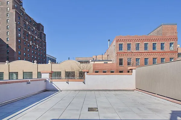 Sold by Corcoran | media 28