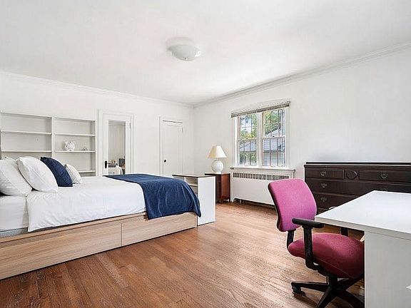 5th image of 17615 Croydon Rd