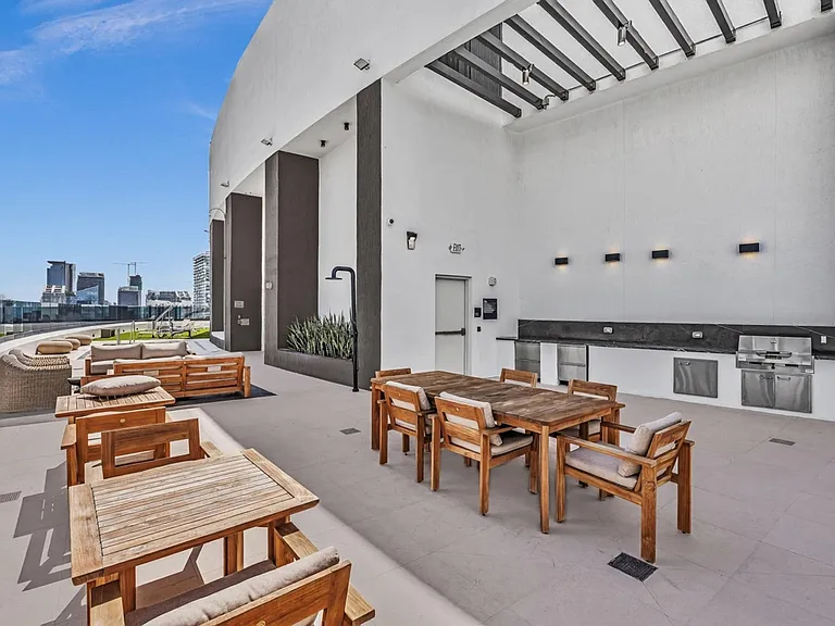 225 N Miami Ave #29-ID1537392P — Photo 22