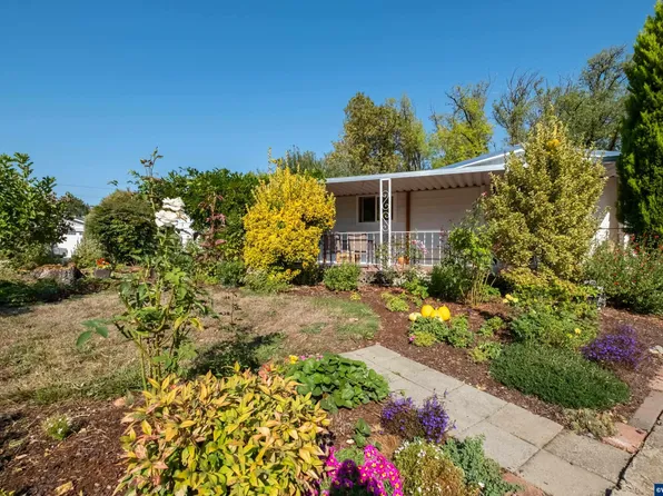 4759 Deepwood Loop NE, Salem, OR 97305