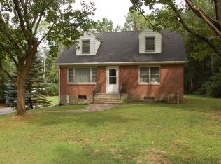 233 Old Hopewell Rd, Wappingers Falls, NY 12590